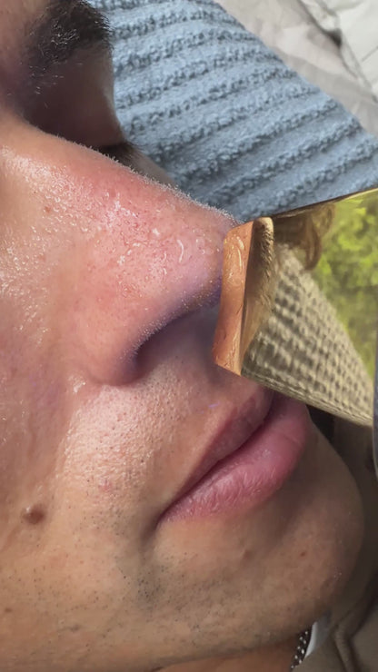The Glow Shovel 24K Ultrasonic Pore Extractor & Serum Infuser